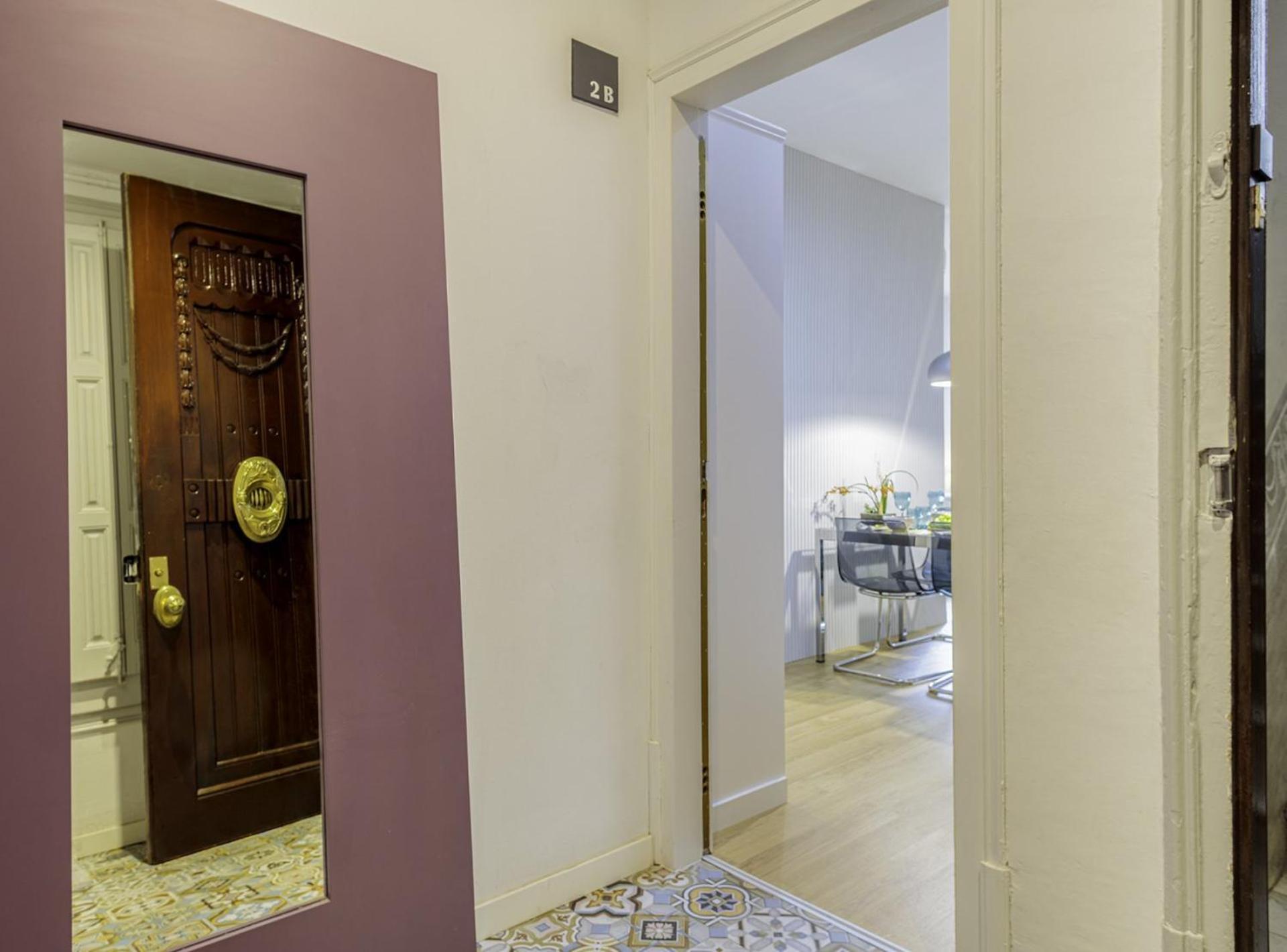 The Gaudi Suites II برشلونة المظهر الخارجي الصورة