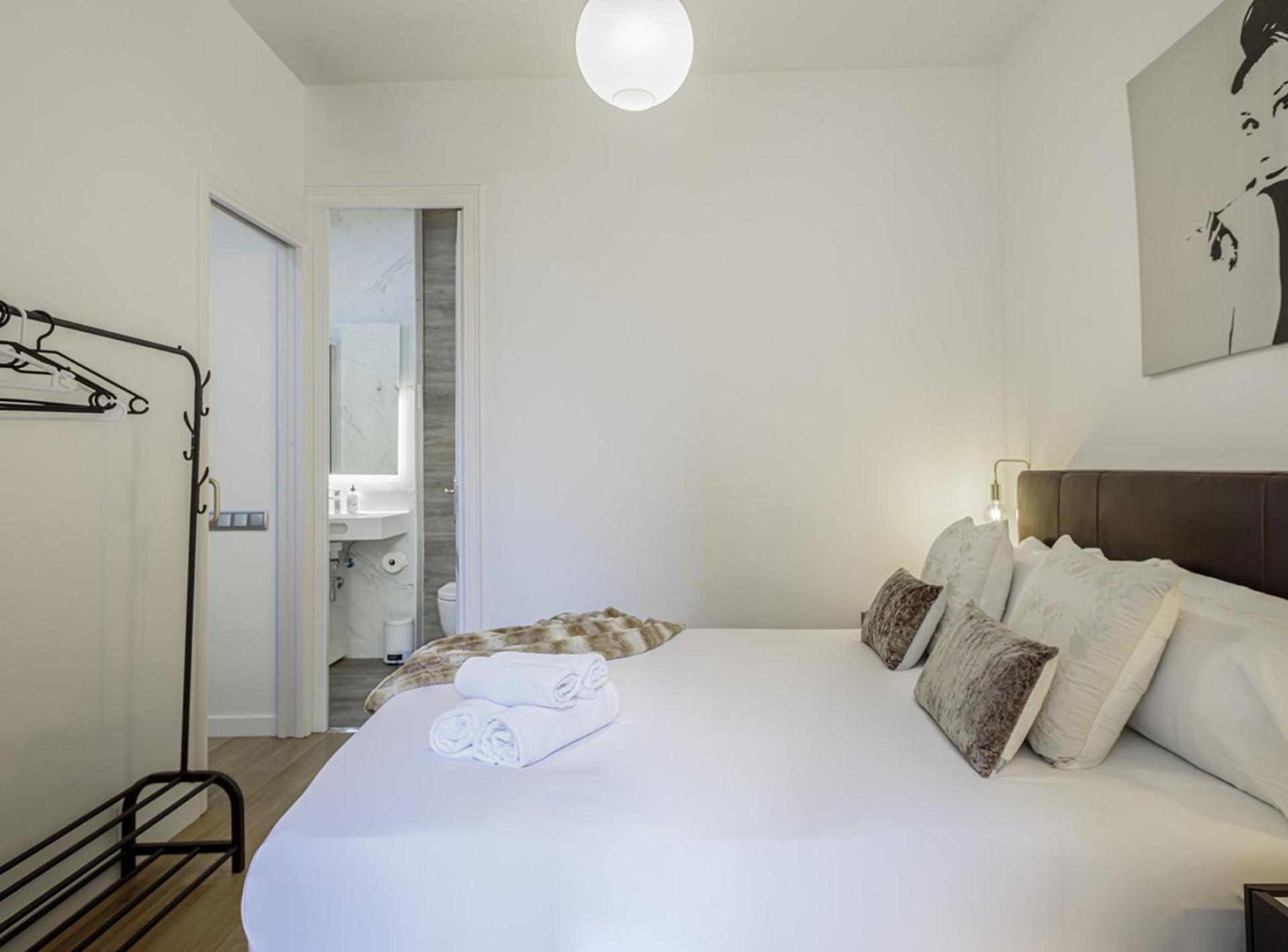 The Gaudi Suites II برشلونة المظهر الخارجي الصورة