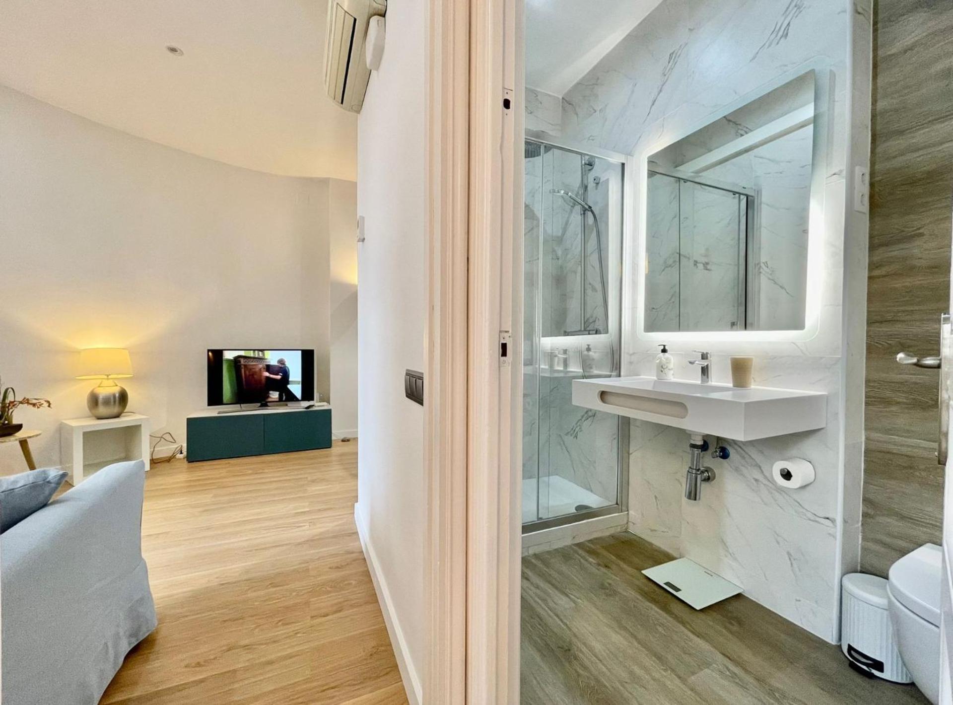 The Gaudi Suites II برشلونة المظهر الخارجي الصورة